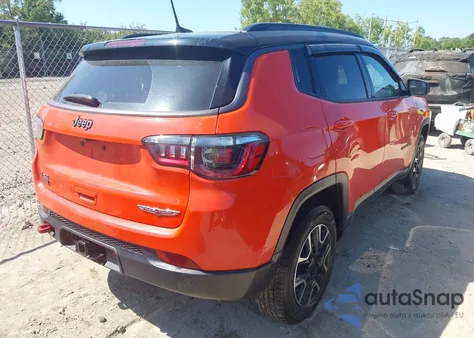 2021 Jeep Compass Trailhawk 4X4 z USA, uszkodzony, nr VIN 3C4NJDDB0MT507687